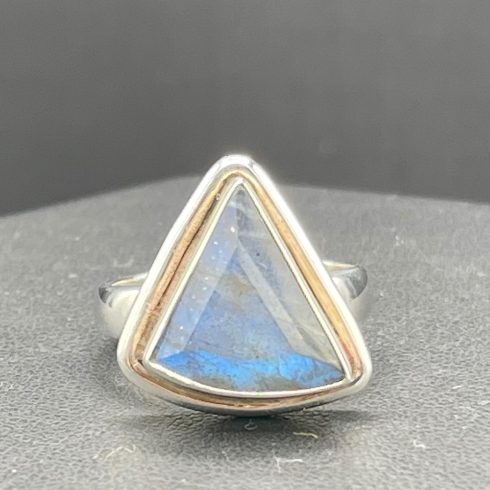 Natural Labradorite Trillion Cut Sterling Silver Ring (Size 8)